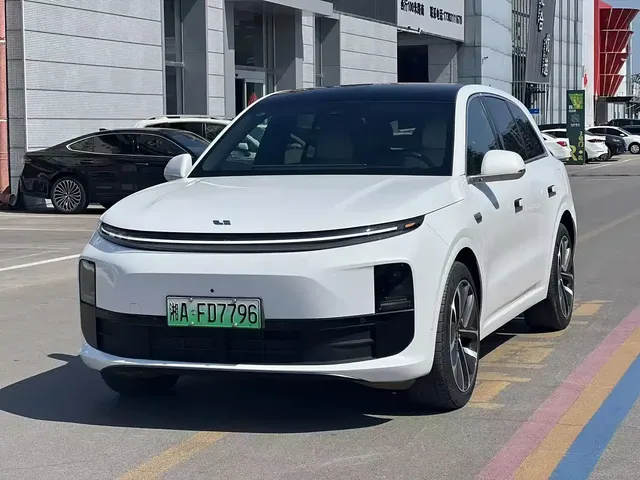 Li Auto L6 2024 Pro