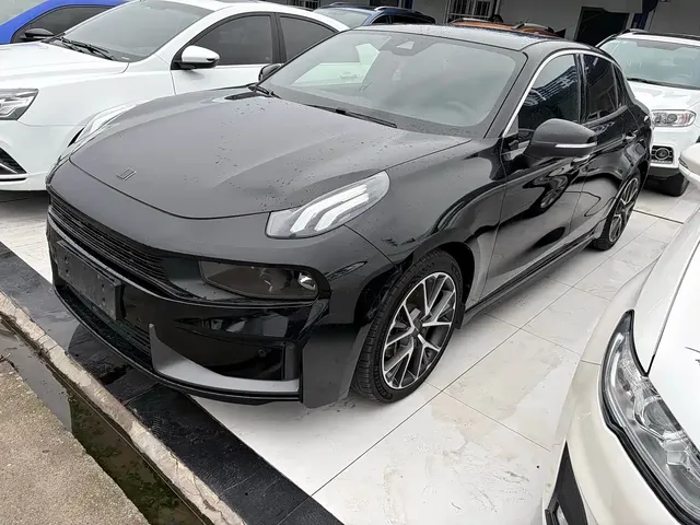 Lynk & Co 03 2019 2.0TD Auto Power Pro Version