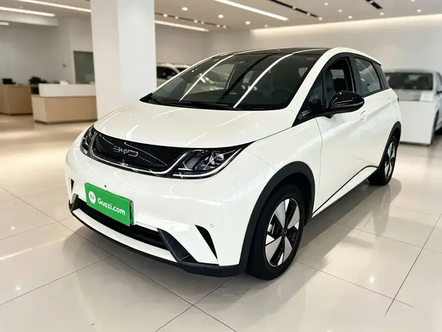 BYD Dolphin 2023 420km Fashion Edition