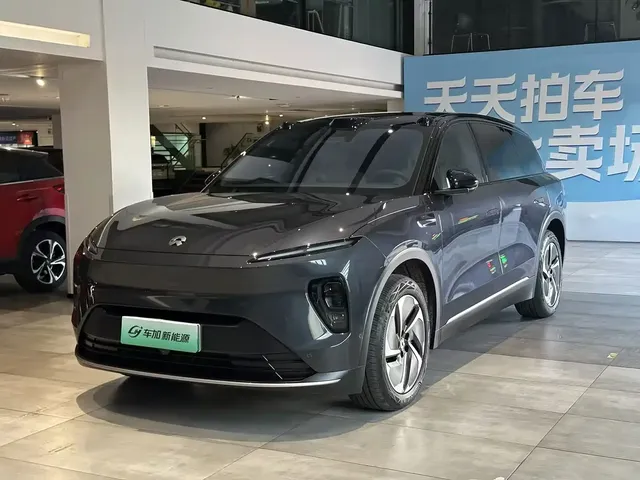 NIO ES8 2023 75kWh