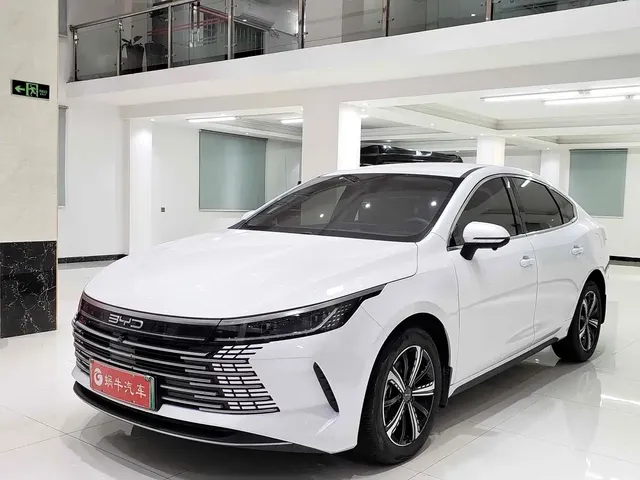 BYD Destroyer 05 2023 Champion Edition DM-i 120KM Premium