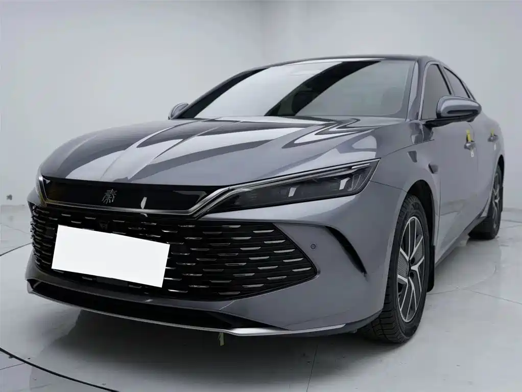BYD Qin L 2025 DM-i Smart Drive Edition 120KM Leading