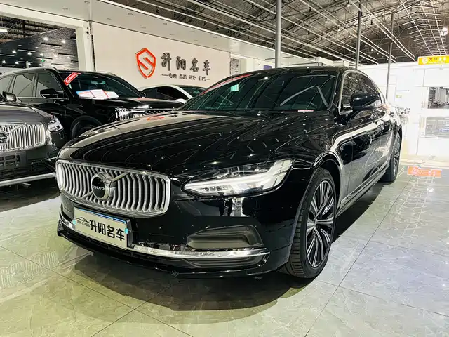 Volvo S90 2024 B5 Inscription Luxury Edition