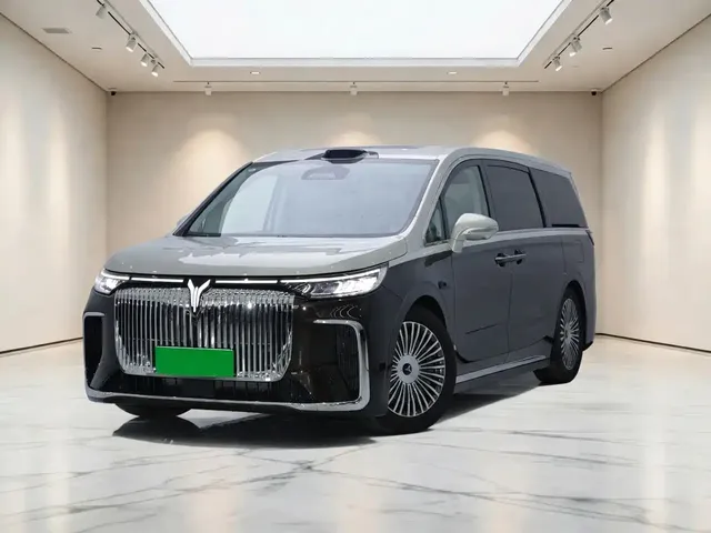 Voyah Auto Voyah Dreamer 2025 Model PHEV 4WD Premium QianKun Edition