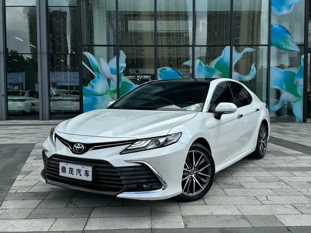Toyota Camry 2021 2.5G Luxury Edition