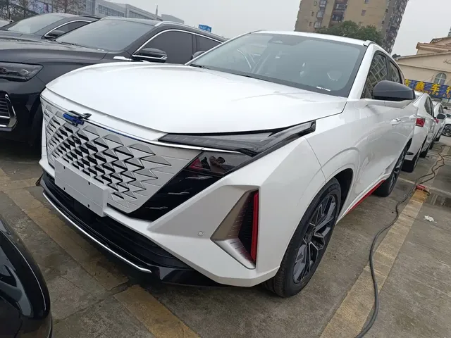 Changan Oshan Z6 2022 Blue Whale 1.5T DCT Intelligent Enjoyment