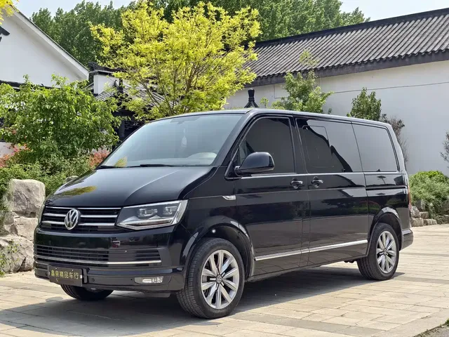 Volkswagen Multivan 2017 2.0TSI 2WD Luxury 7-Seater