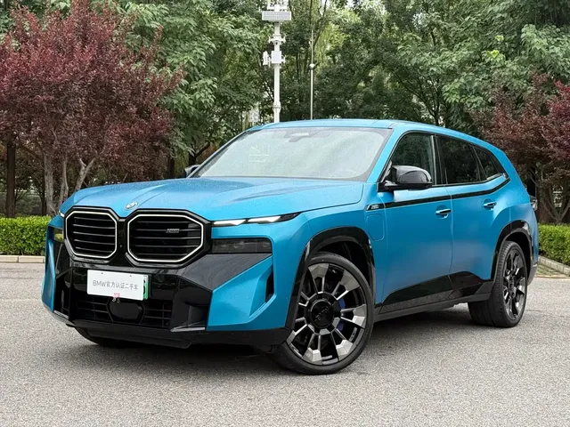 BMW XM 2023 50e