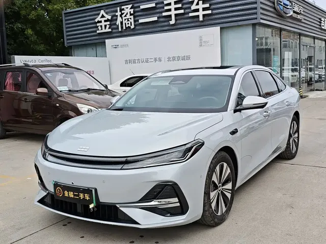 Geely Galaxy A7 2025 EM-i 150km Explorer+ Edition