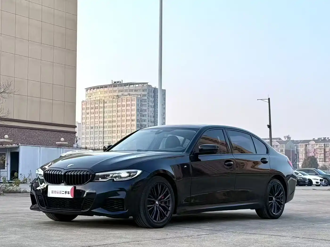 BMW 3 Series 2020 325Li M Sport Black Night Package