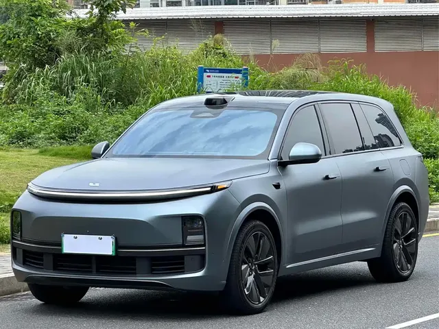 Li Auto Li Xiang L9 2023 Model Pro