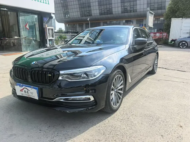 BMW 5 Series 2018 Facelift 530Li Exclusive Luxury Package