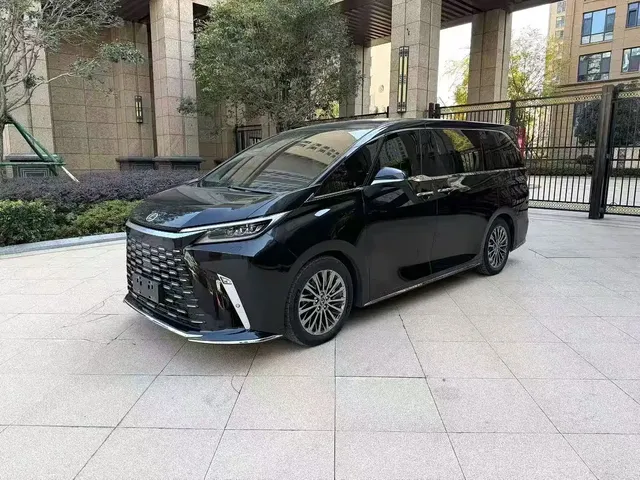 Lexus LM 2023 350h 7-Seater Elegance Edition