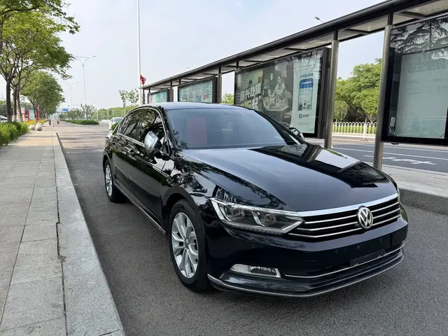 Volkswagen Magotan 2019 330TSI DSG Luxury Class China VI