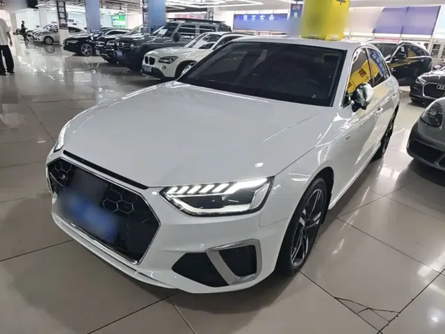 Audi A4L 2022 40 TFSI Fashion Dynamic