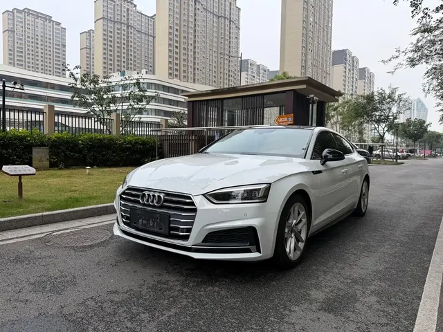 Audi A5 (Import) 2019 Sportback 40 TFSI Fashion