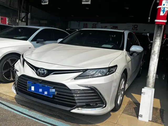 Toyota Camry 2021 2.0G Luxury Edition