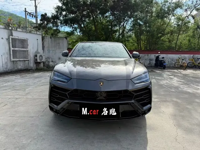 Lamborghini Urus 2021 4.0T V8