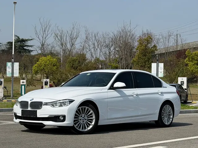BMW 3 Series 2018 320Li Fashion Style