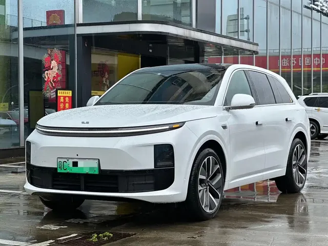 Li Auto L6 2024 Pro