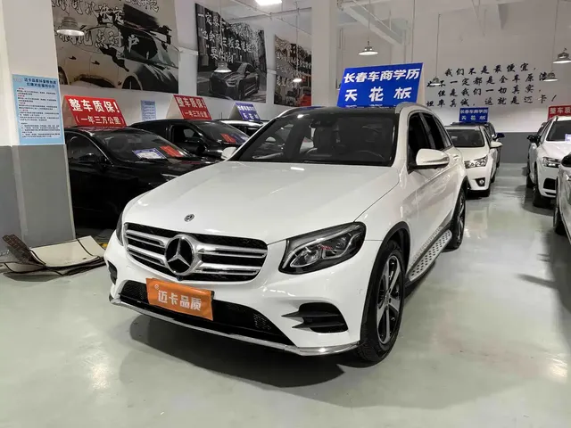 Mercedes-Benz GLC 2018 GLC 260 4MATIC Luxury