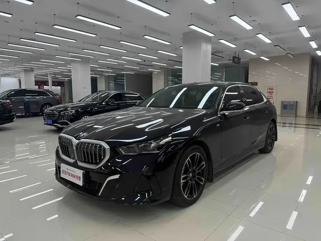 BMW 5 Series 2024 530Li xDrive M Sport Package