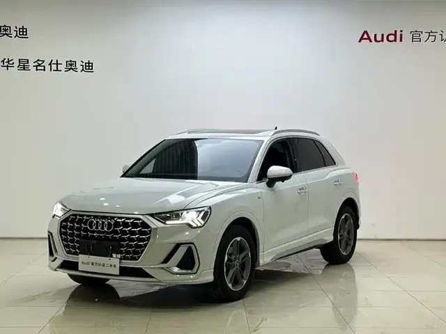 Audi Q3 2024 35 TFSI Fashion Sport