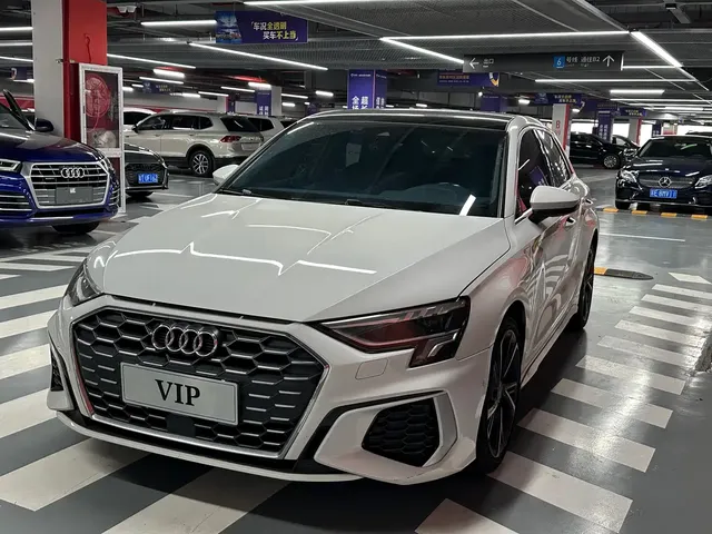 Audi A3 2021 Sportback 35 TFSI Fashion Sport