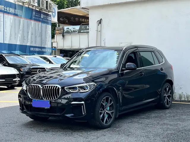 BMW X5 2022 Facelift xDrive 40Li M Sport Package