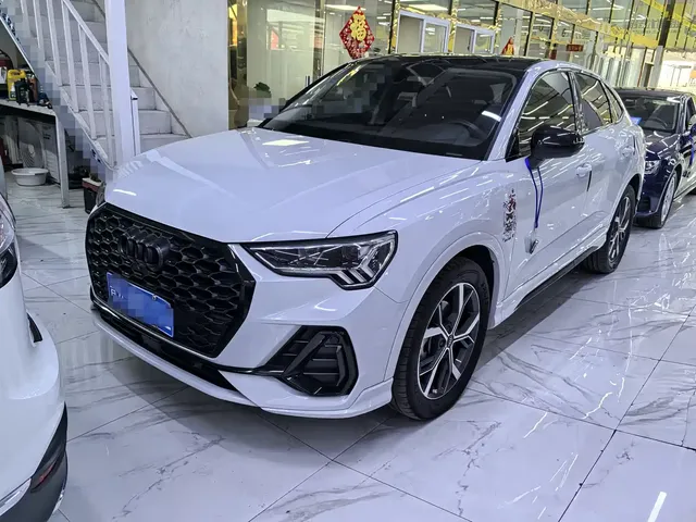 Audi Q3 Sportback 2022 Model 40 TFSI RS Kit Speed Edition