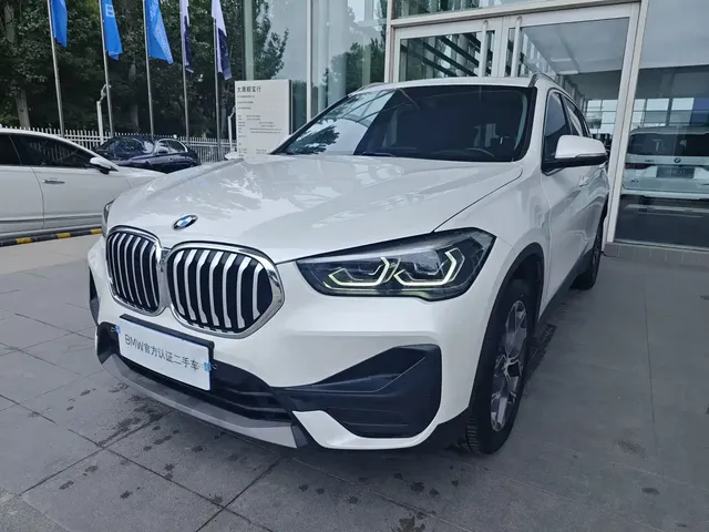 BMW X1 2021 sDrive25Li Leading