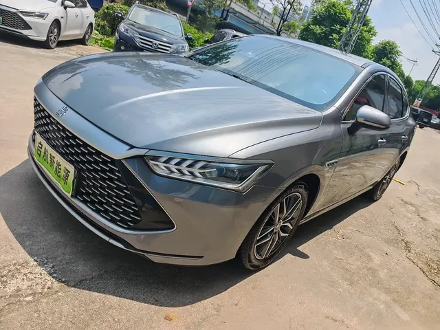 BYD Qin PLUS 2021 DM-i 55KM Flagship