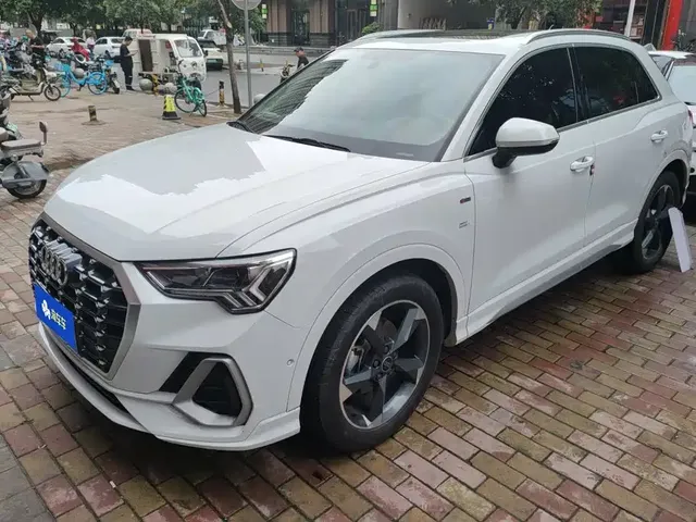 Audi Q3 2022 35 TFSI Fashion Dynamic
