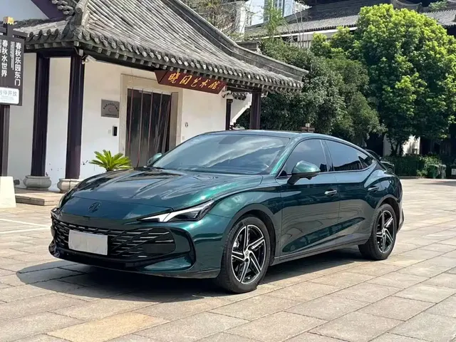 MG 7 2023 Model 1.5T DCT Ultimate Luxury Edition