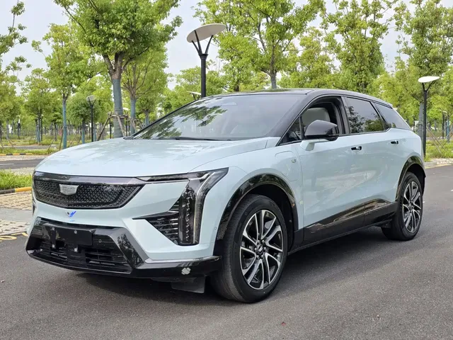 Cadillac IQ Ao Ge 2024 AWD Long Range Edition