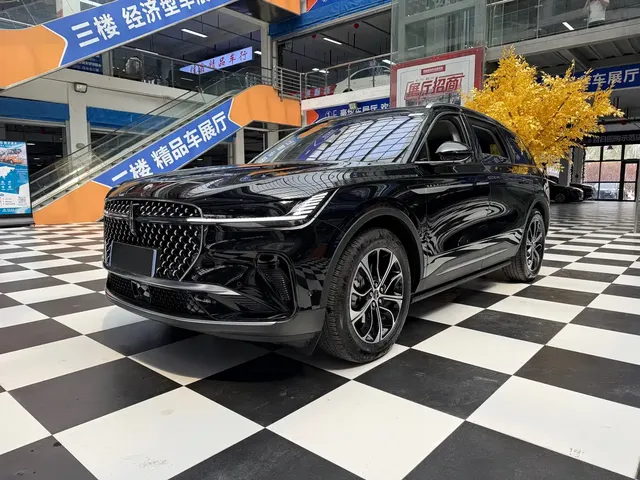 Lincoln Nautilus 2023 2.0T 4WD Prestige Edition