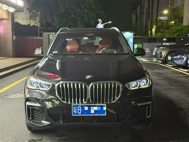 BMW X5 2022 Facelift xDrive 40Li Premium M Sport Package