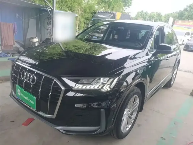 Audi Q7 2023 55 TFSI quattro S line Sport