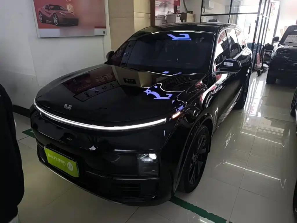 Li Auto Li L8 2023 Pro