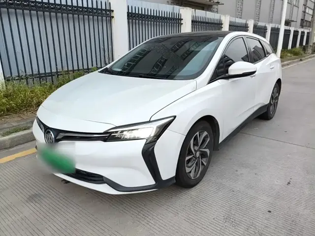 Buick Velite 6 2019 Connected Smart Edition