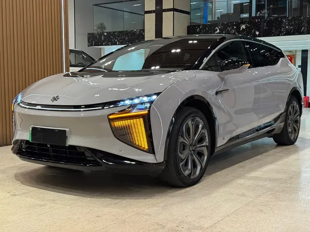 HiPhi X 2021 Founder Edition 6-Seater