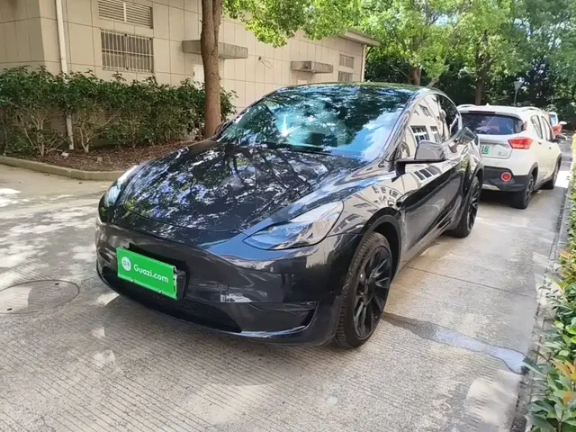 Tesla Model Y 2024 Long Range AWD