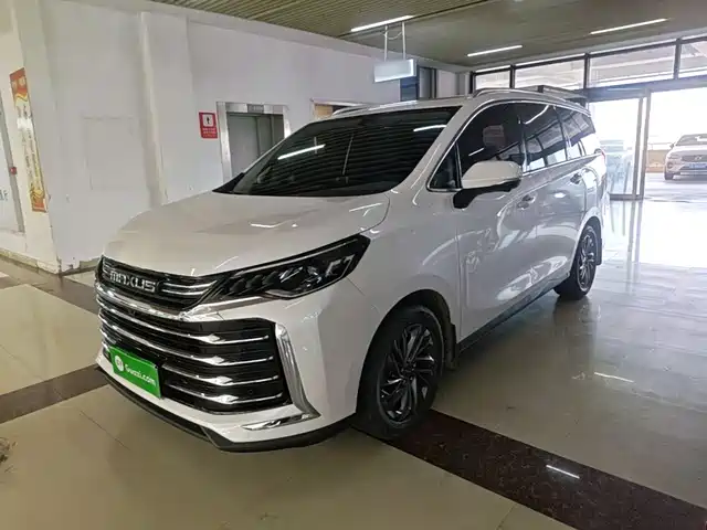 SAIC Maxus G50 2023 Model PLUS 1.5T Happiness Recommended Auto Escort Edition