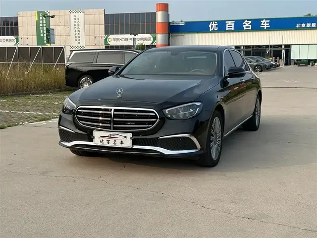 Mercedes-Benz E-Class 2023 E 300 L Fashion