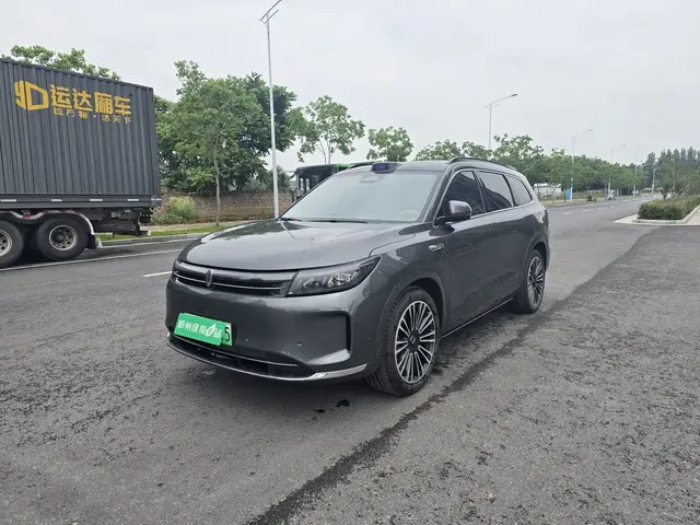 AITO Wenjie AITO M7 2024 1.5T Smart Drive 4WD Ultra 5-seater