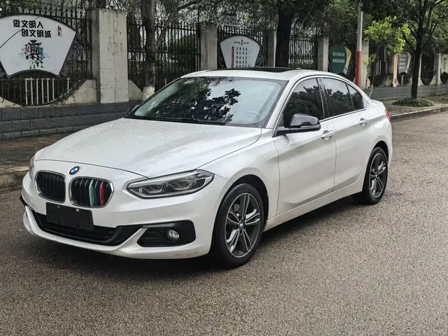 BMW 1 Series 2018 Facelift 118i Sport