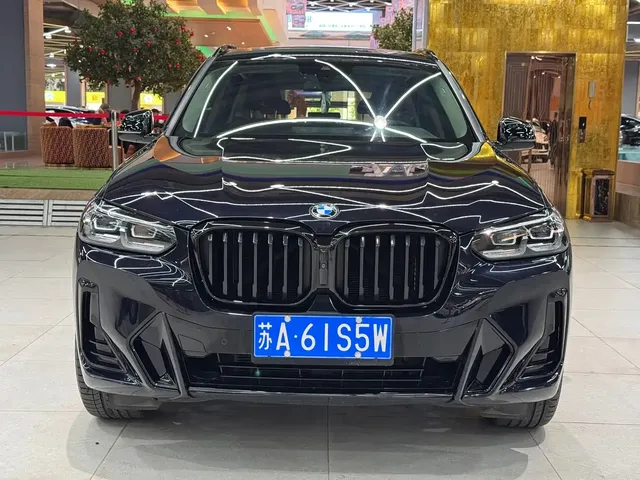 BMW X3 2023 xDrive30i Leading M Night Package