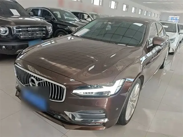 Volvo S90 2018 T5 R-Design Edition