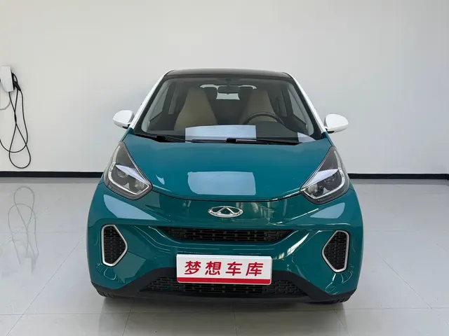 QQ New Energy Little Ant 2021 200K Fans Edition Talent Version (LFP Battery 301km)