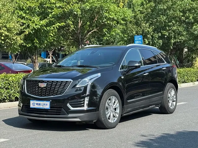 Cadillac XT5 2022 2.0T 2WD Luxury